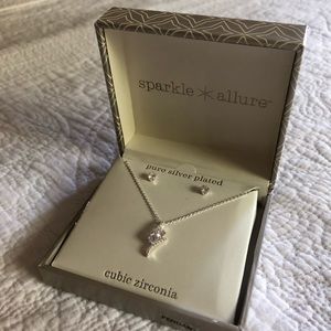 Necklace Earring Set